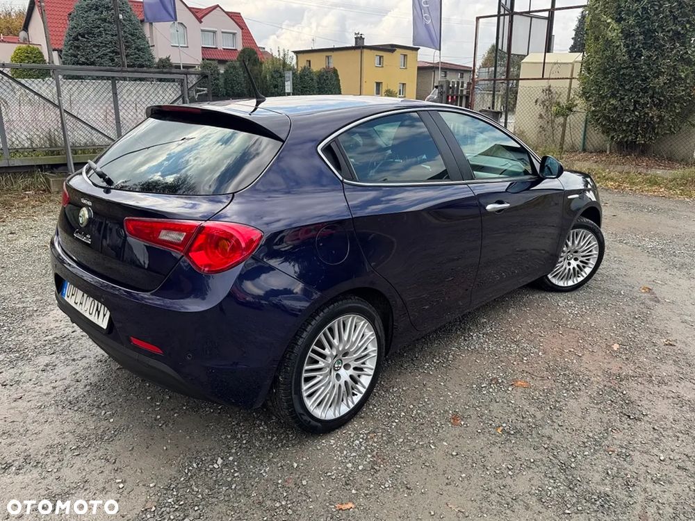 Alfa Romeo Giulietta - 12