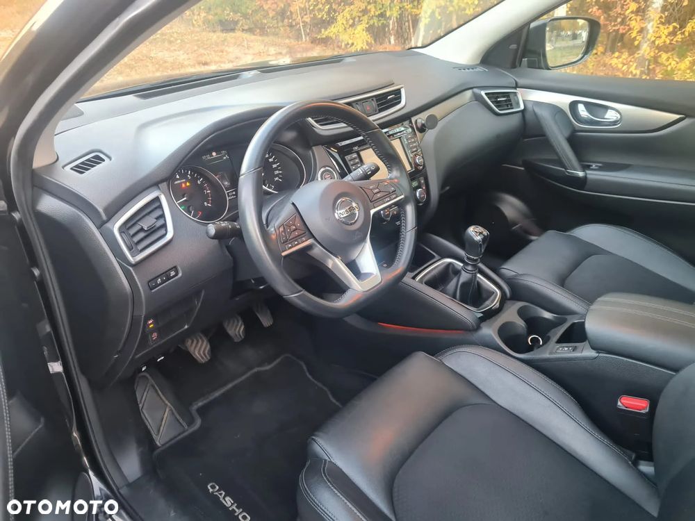 Nissan Qashqai 1.2 DIG-T Tekna EU6 - 12