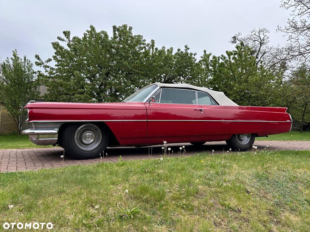 Cadillac Deville - 7