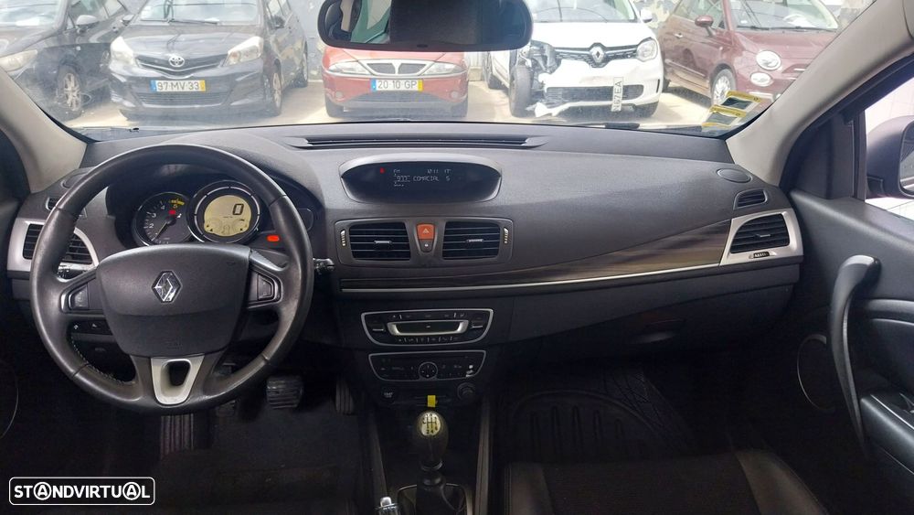 Renault Mégane 1.5 dCi Dynamique - 13