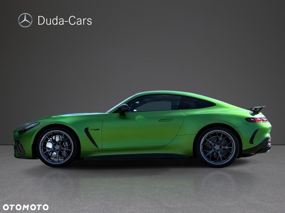 Mercedes-Benz AMG GT - 4