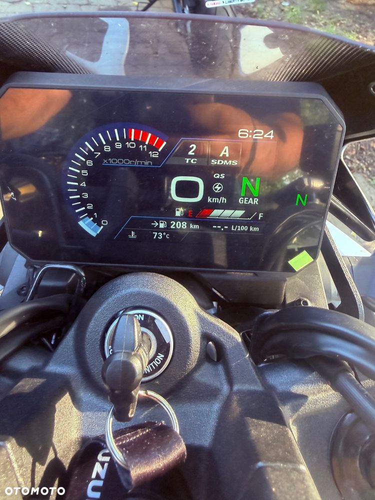 Suzuki GSX - 8