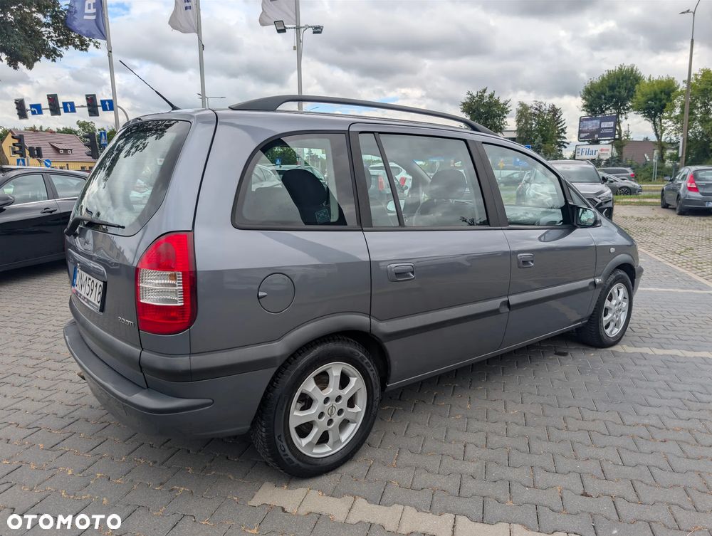 Opel Zafira 2.0 DTI Comfort - 8