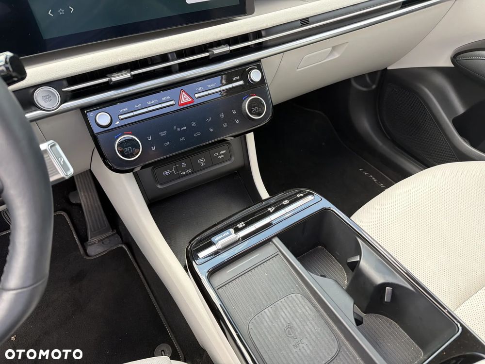 Hyundai Tucson 1.6 T-GDi HEV Platinum 2WD - 18