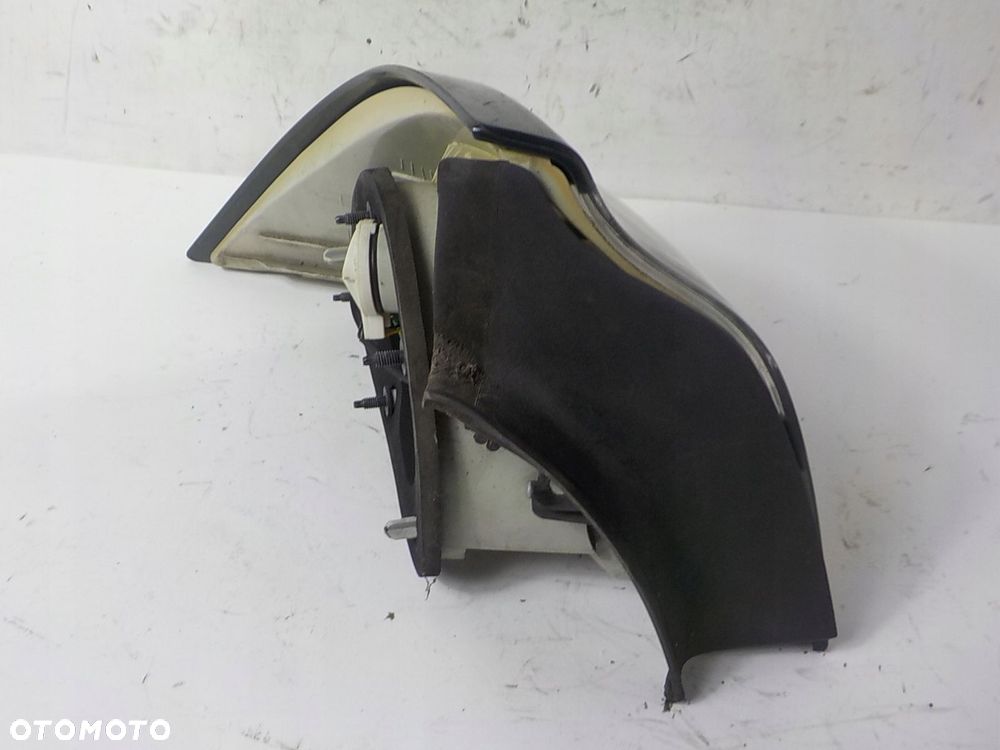 SAAB 9-3 II CABRIO LIFT LAMPA PRAWA TYŁ TYLNA - 3