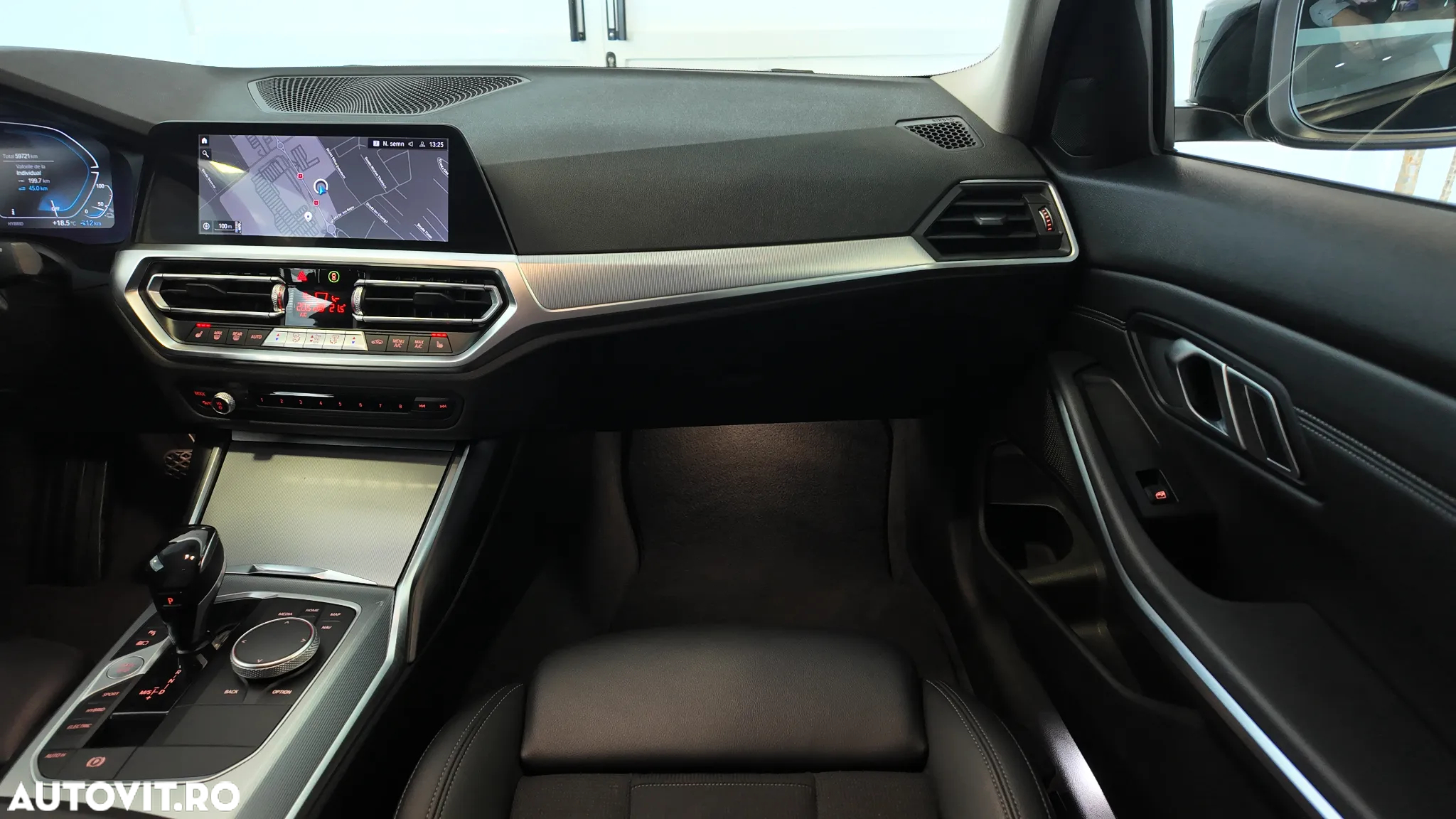 BMW Seria 3 330e xDrive Aut. Sport Line - 17