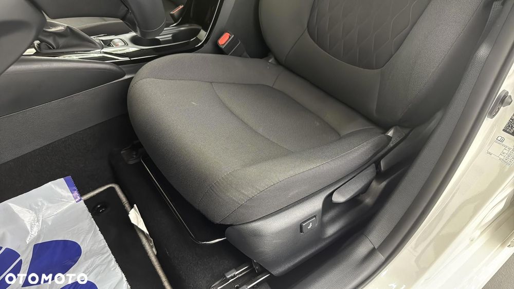 Toyota Corolla 1.8 Hybrid GPF Comfort - 13