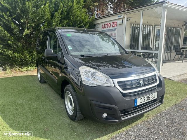 Peugeot PARTNER 3 LUGARES C/GPS - 2
