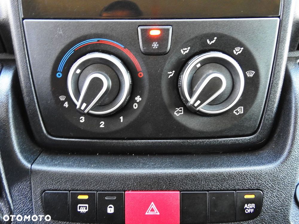 Peugeot BOXER SKRZYNIA PODWÓJNA KABINA DOKA 7 MIEJSC KLIMATYZACJA  140KM - 35