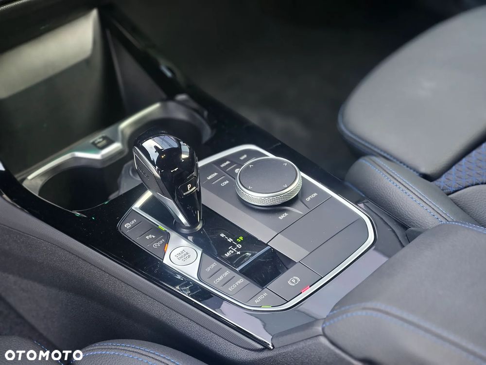 BMW Seria 2 218i M Sport - 30