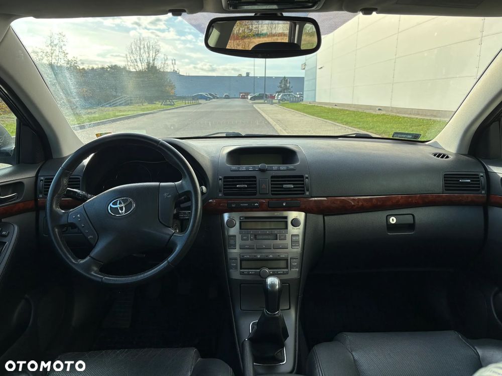 Toyota Avensis 2.0 D-4D Prestige - 5