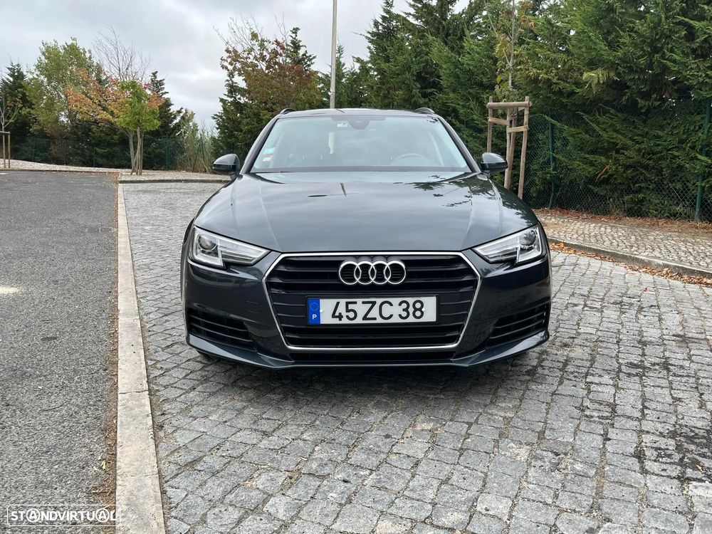 Audi A4 Avant 2019 photo 2