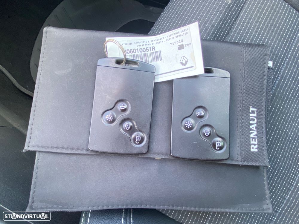 Renault Mégane Sport Tourer 1.5 dCi GT Line EDC - 23