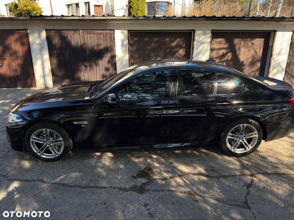 BMW Seria 5 530d xDrive - 7