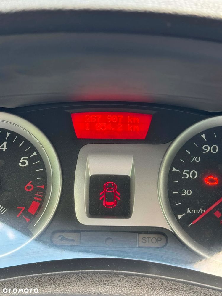 Renault Clio 1.2 16V Night&Day - 21