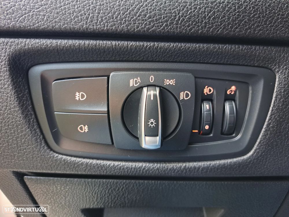 BMW 116 d Advantage Auto - 14