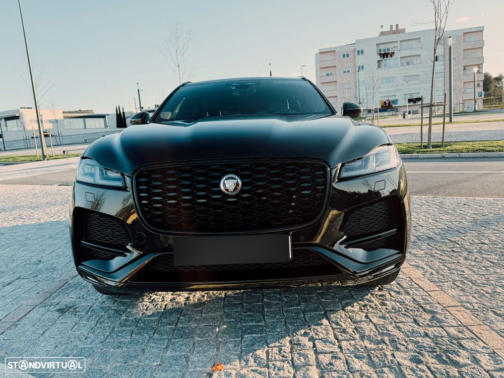 Jaguar F-Pace - 4