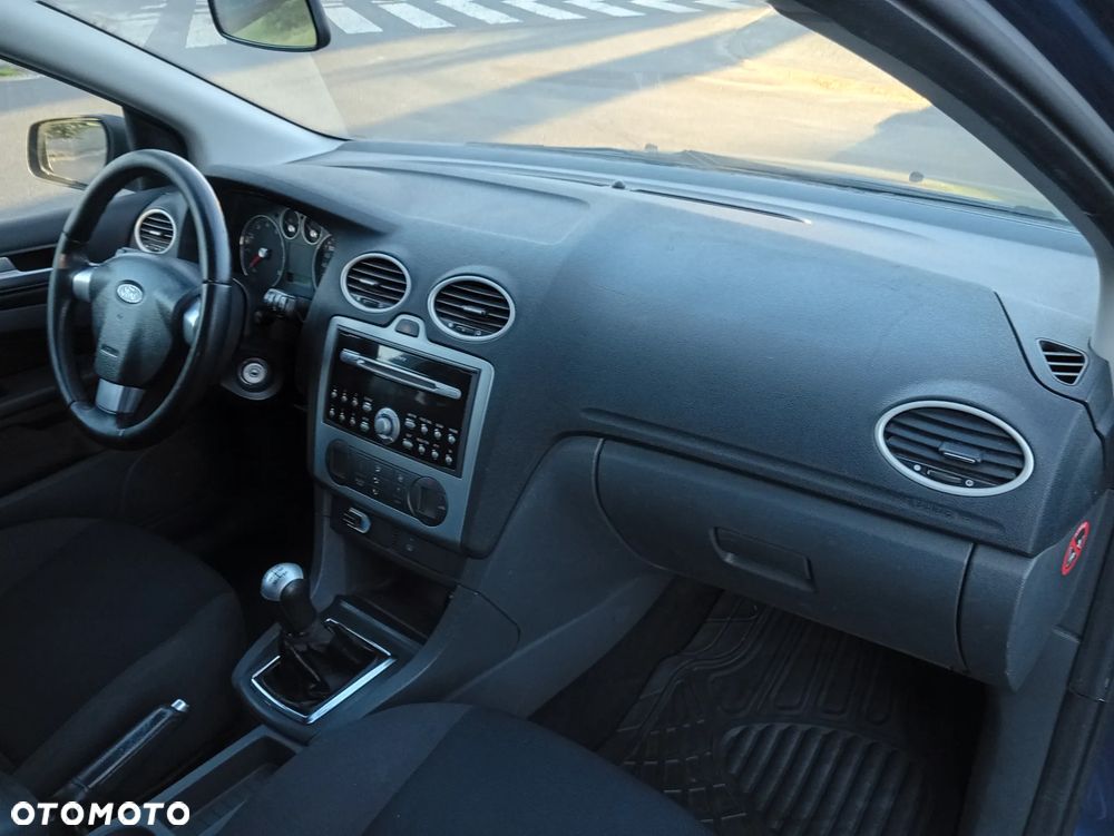 Ford Focus 1.6 Platinium X - 15