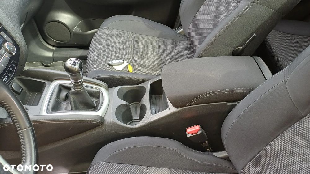Nissan Qashqai 1.6 DCi ALL-MODE 4x4i TEKNA - 25