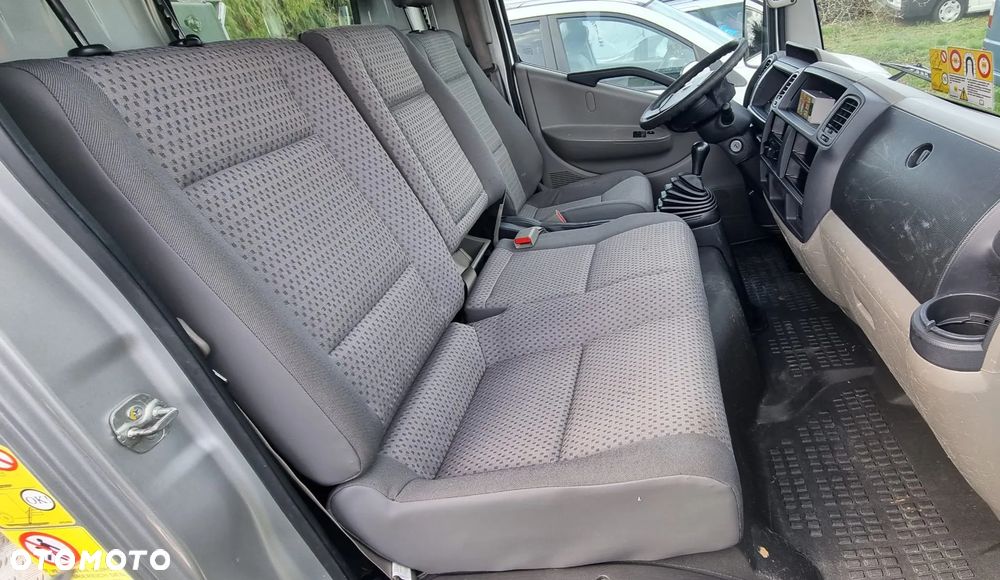 Nissan CABSTAR - 13