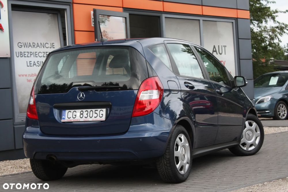 Mercedes-Benz Klasa A 180 BlueEFFICIENCY Elegance - 14