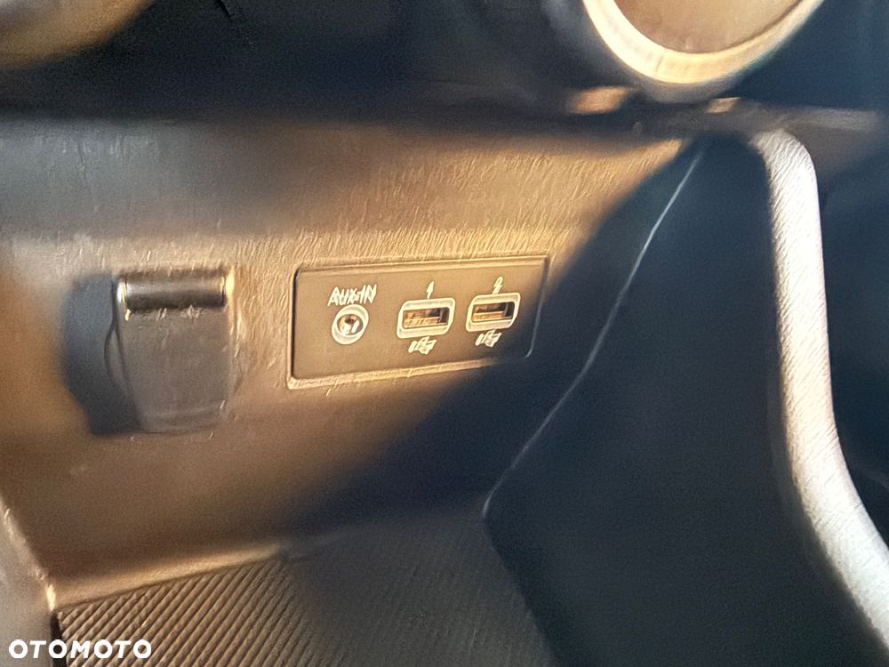 Renault Clio 1.0 TCe Zen - 29