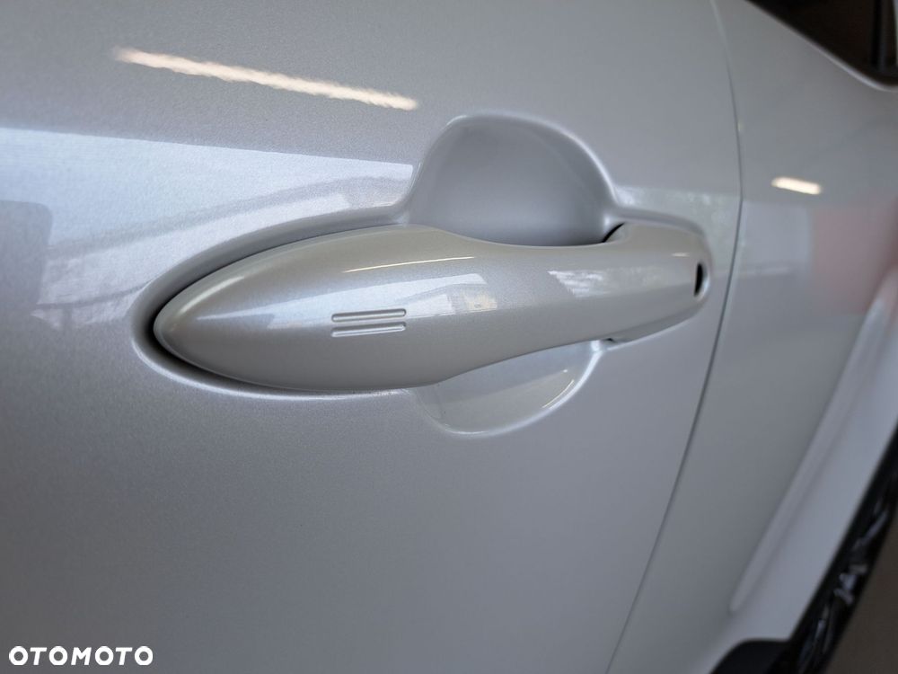Toyota Yaris Cross Hybrid 1.5 Style - 32
