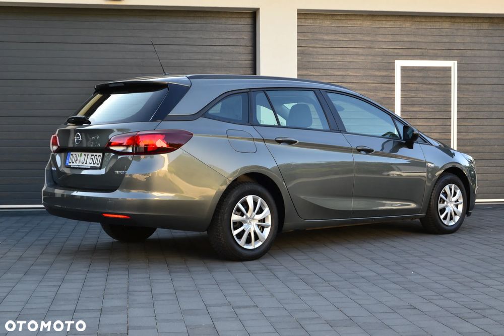 Opel Astra 1.4 T Dynamic - 4