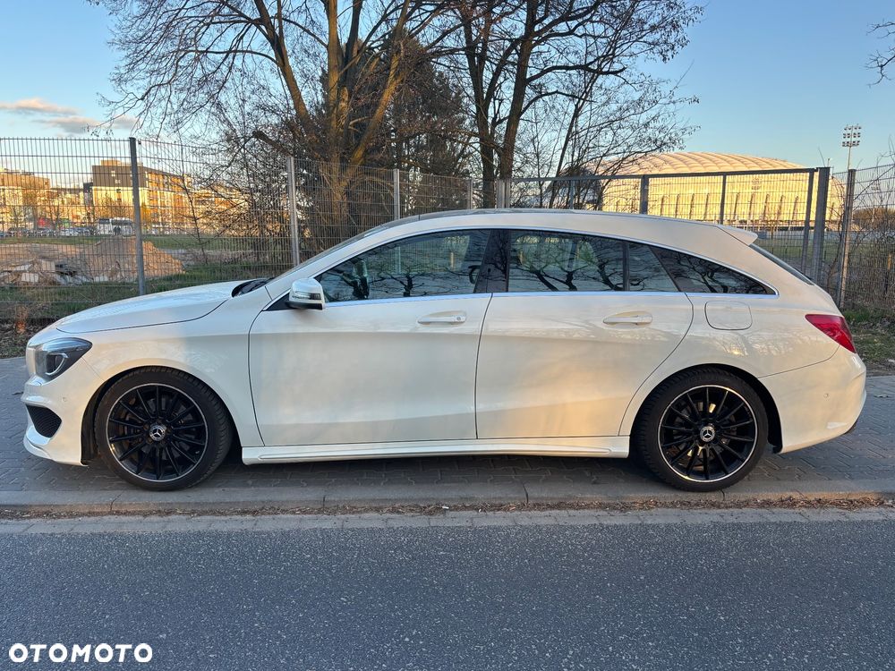 Mercedes-Benz CLA 250 4-Matic AMG Line - 15