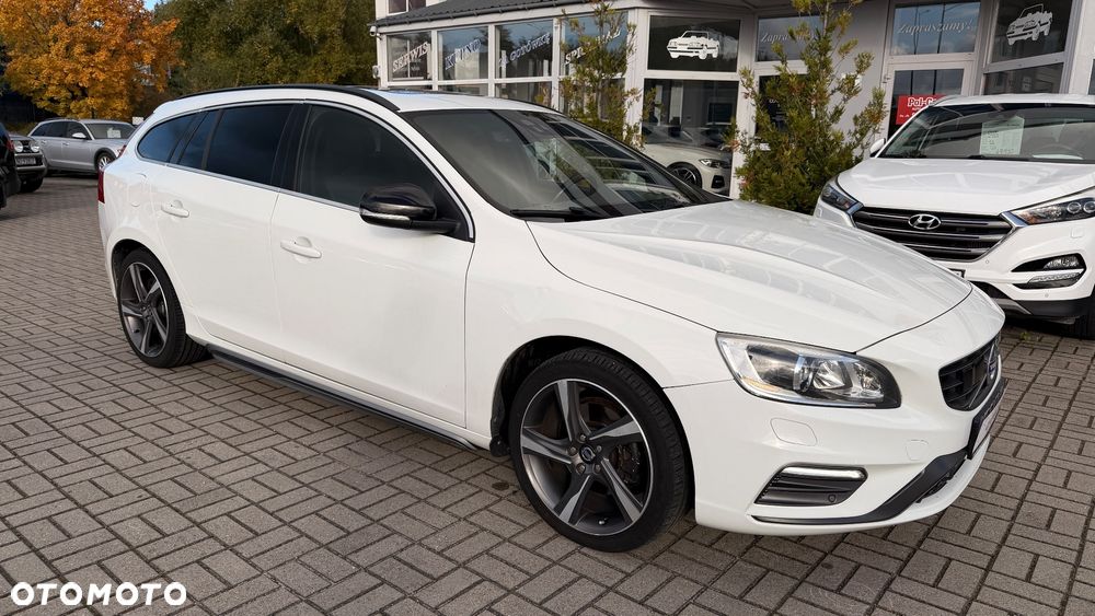 Volvo V60 D4 Drive-E R-Design Summum - 31