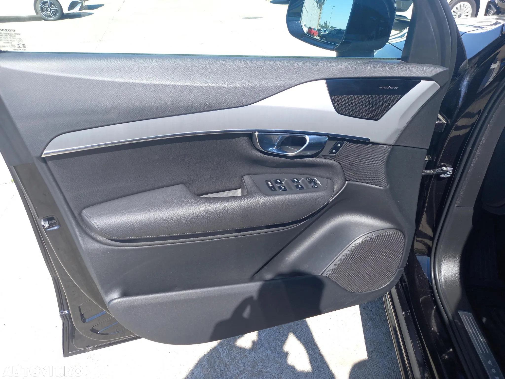 Volvo XC 90 B5 D AWD Geartronic Momentum Pro - 20