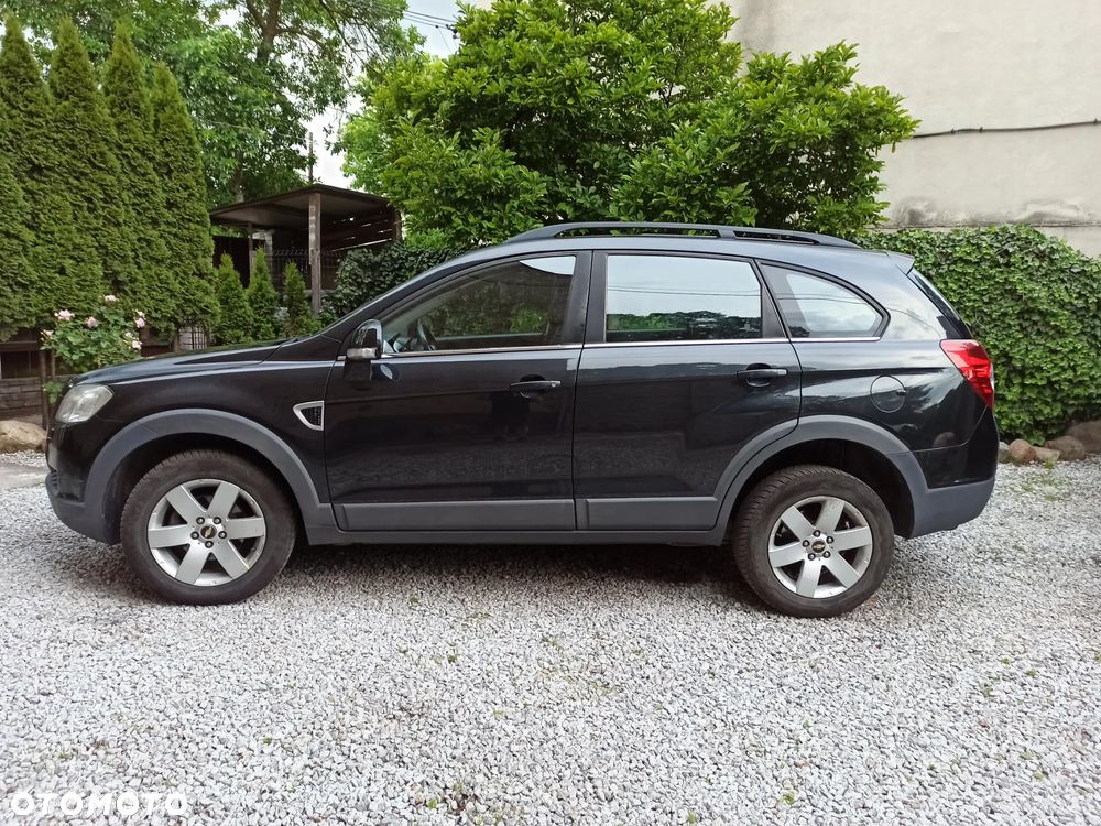Chevrolet Captiva 2.4 LS - 7