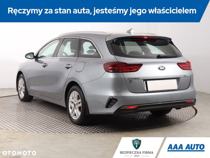 Kia Ceed - 5