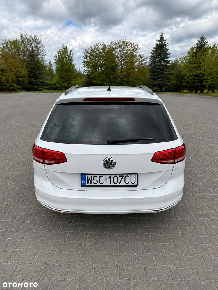 Volkswagen Passat 1.6 TDI SCR DSG Conceptline - 7