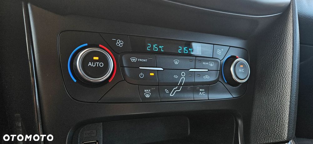 Ford Focus 1.0 EcoBoost Start-Stopp-System Business Edition - 12