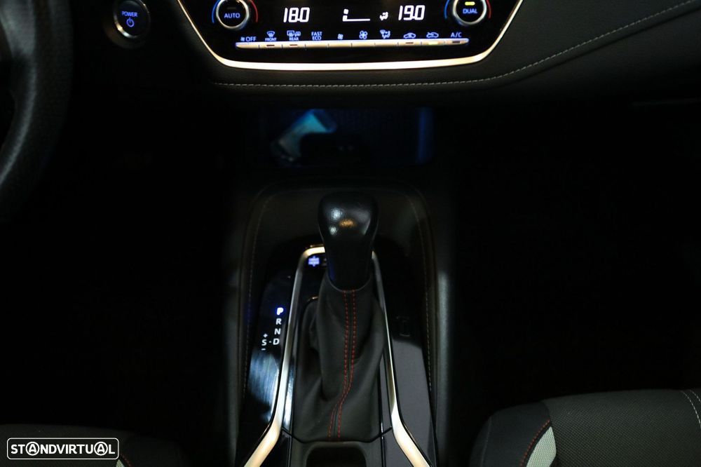 Toyota Corolla 2.0 Hybrid GR-Sport - 24