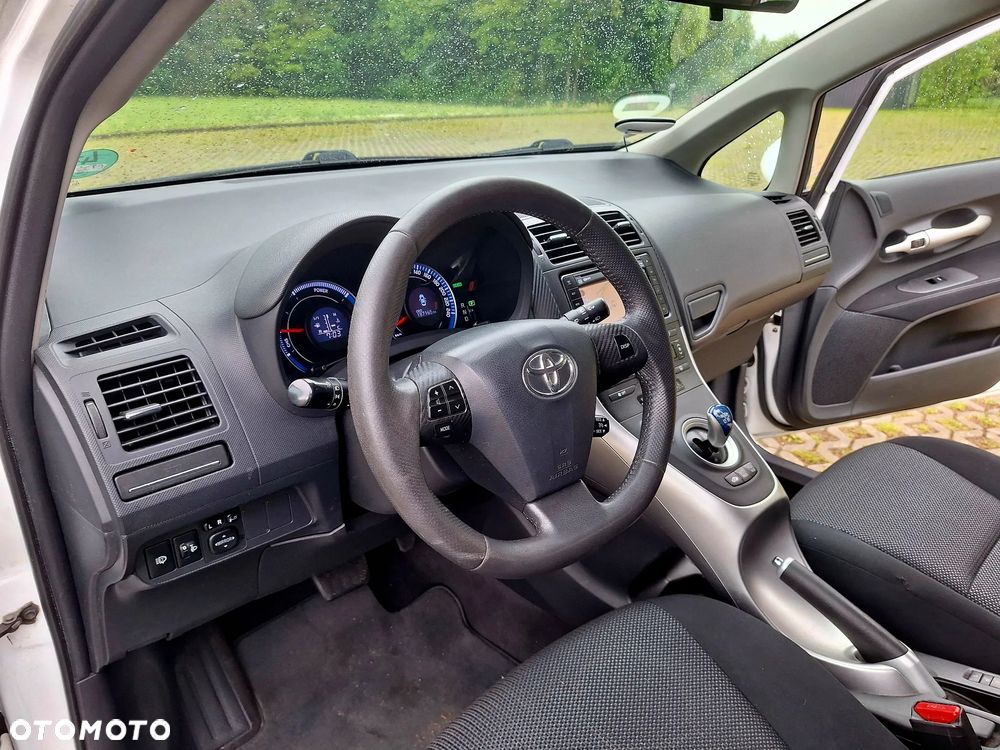 Toyota Auris ver-x--trend - 15