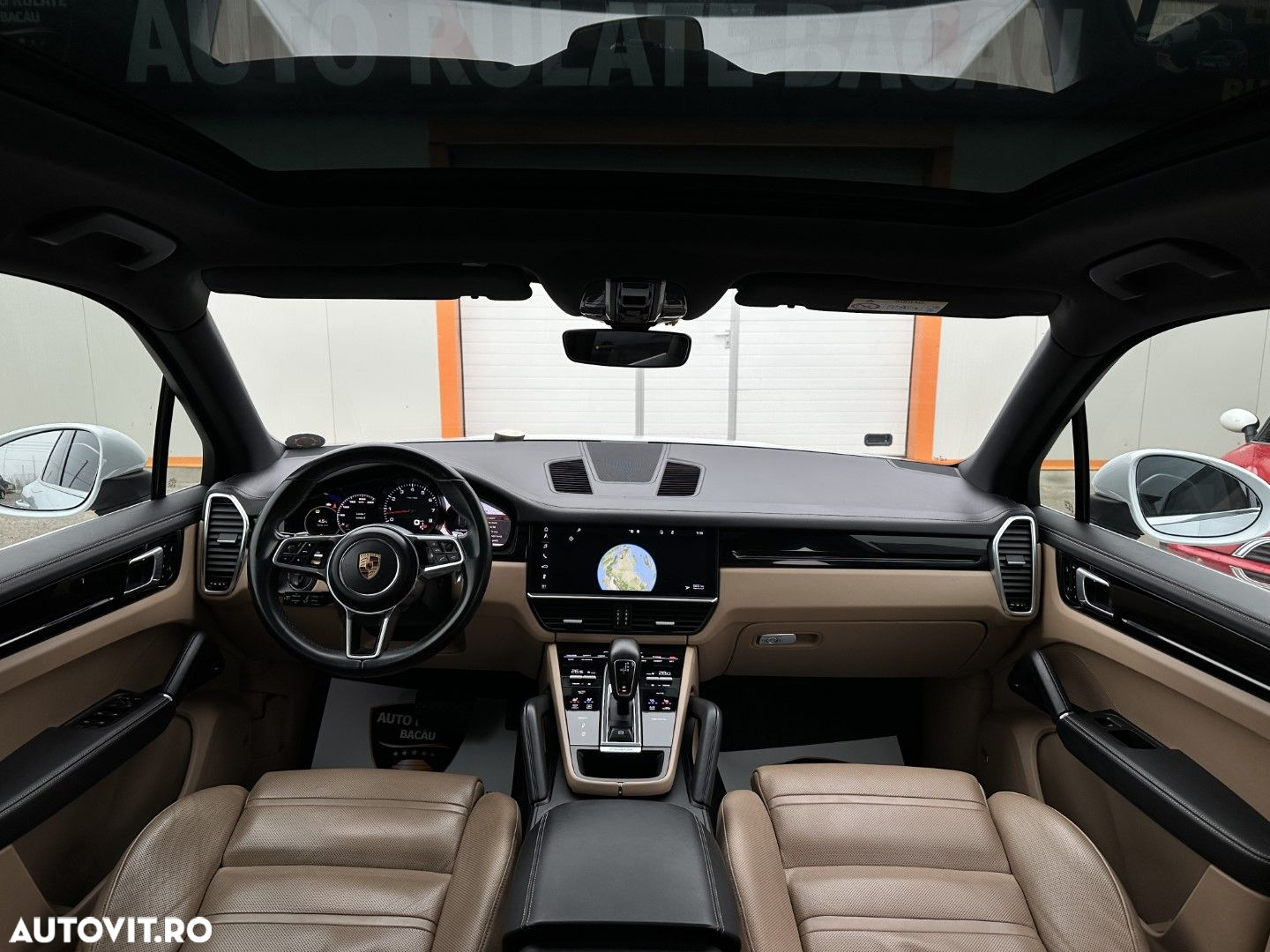 Porsche Cayenne - 8