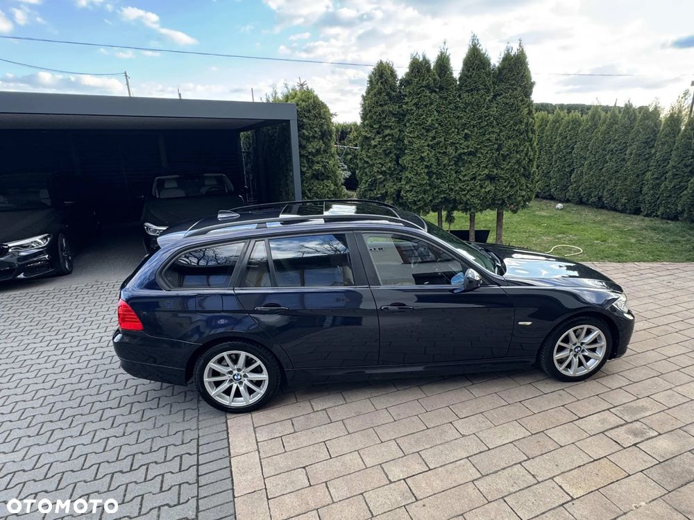 BMW Seria 3 320d DPF - 11