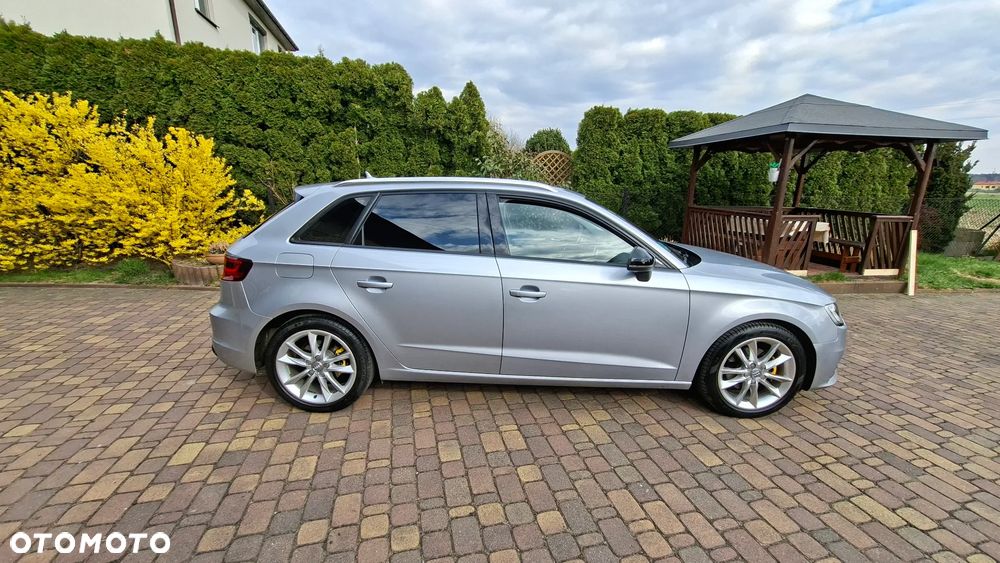 Audi A3 Sportback 2.0 TDI S tronic - 8
