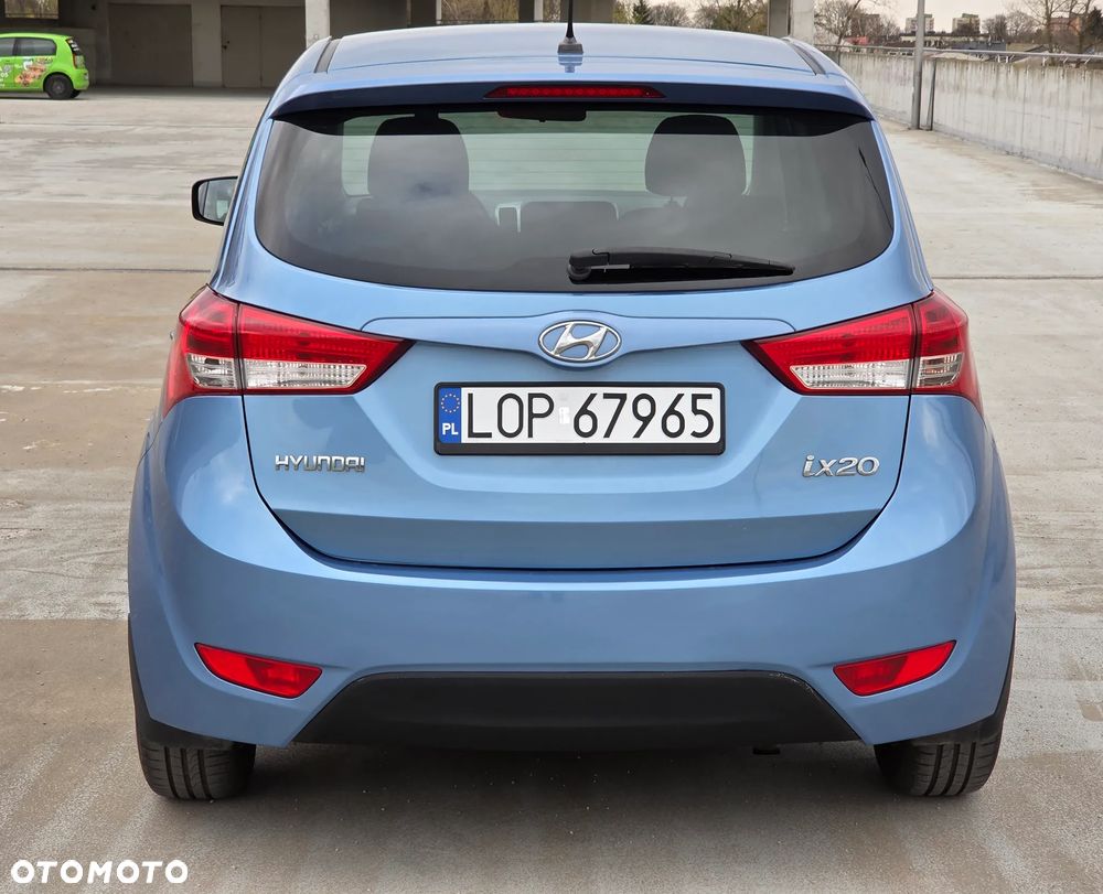 Hyundai ix20 1.4 Premium - 8