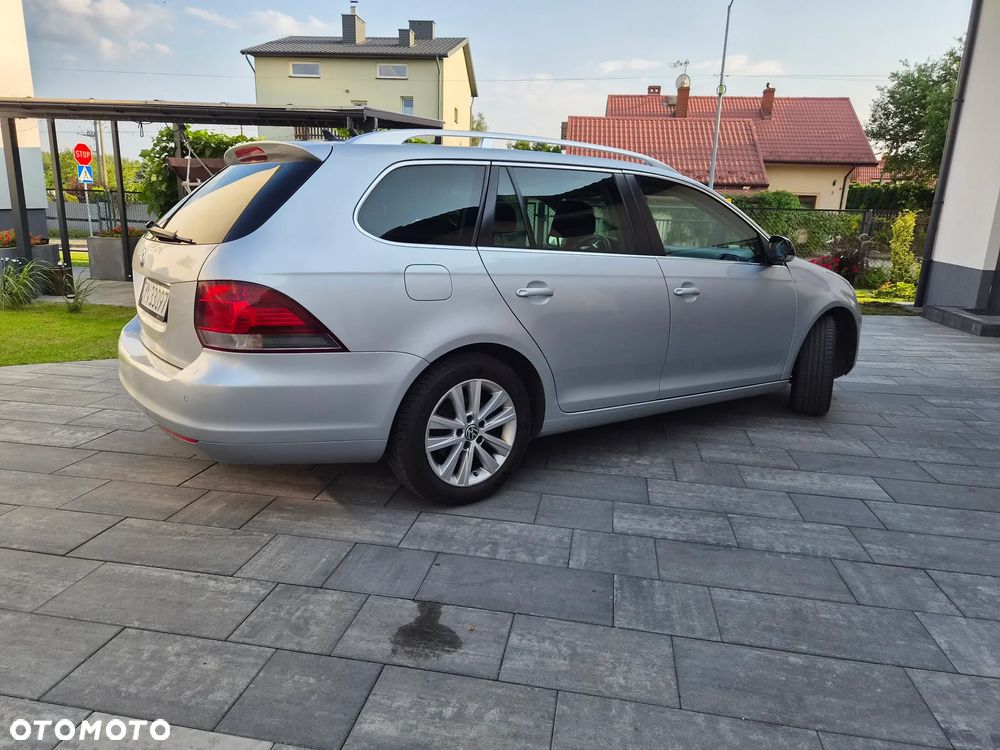 Volkswagen Golf 2.0 TDI DPF Style - 5