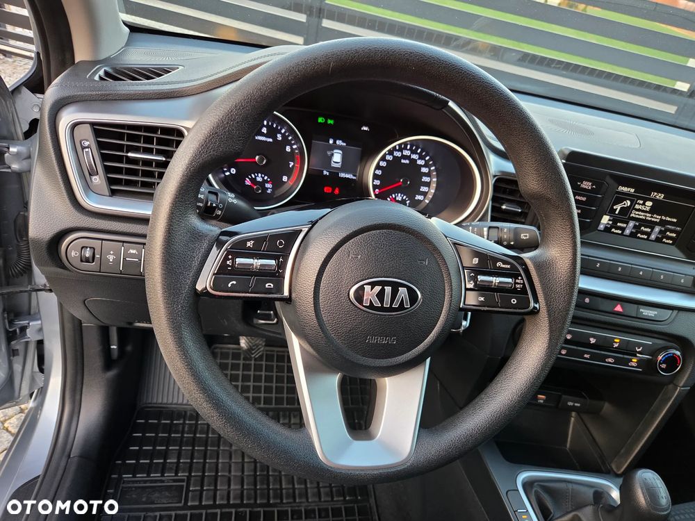 Kia Ceed 1.5 T-GDI S - 24