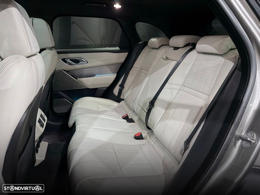 Land Rover Range Rover Velar 3.0 D R-Dynamic HSE - 37