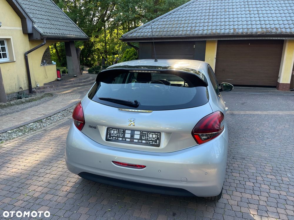 Peugeot 208 82 VTI Active - 9