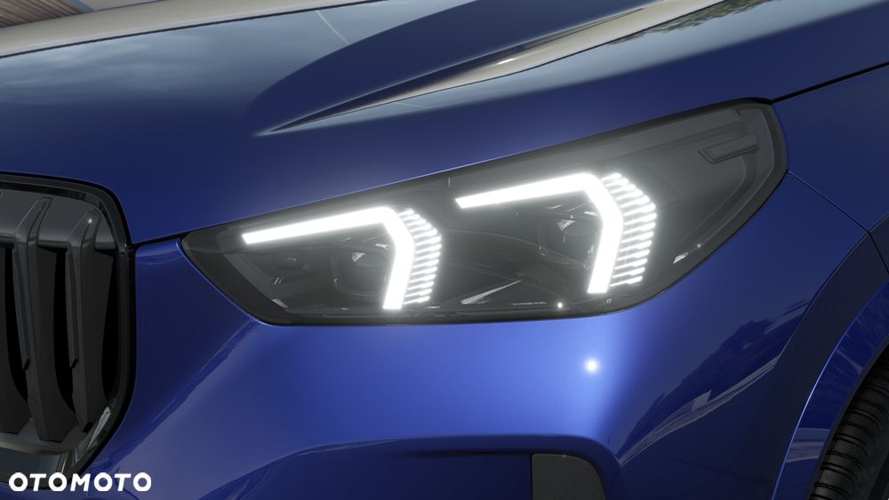 BMW X1 - 8