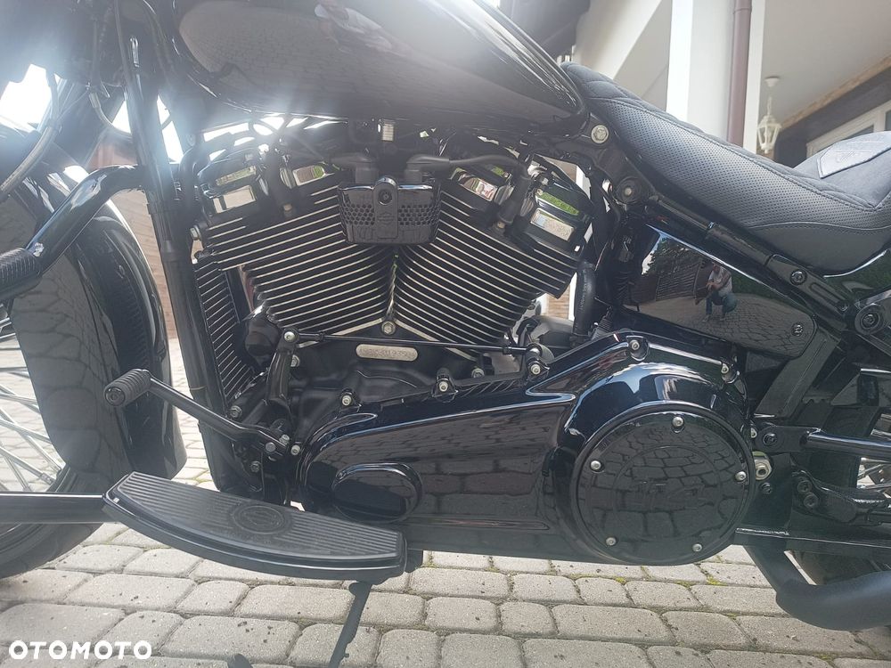 Harley-Davidson Softail - 3