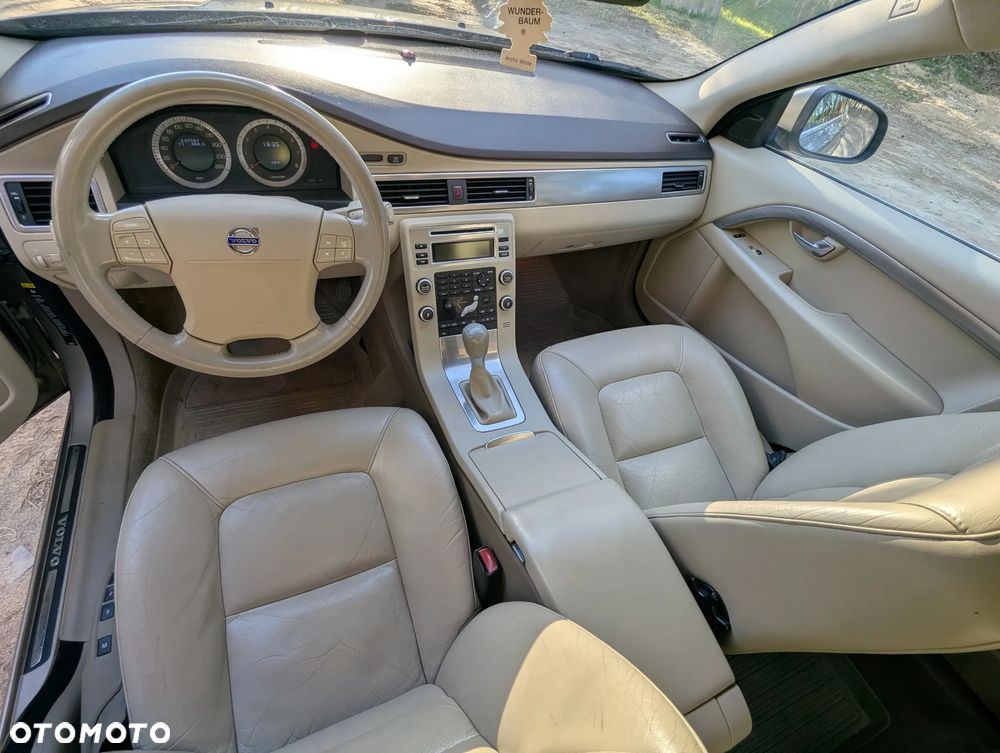 Volvo V70 - 12