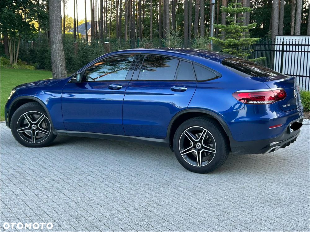 Mercedes-Benz GLC - 2