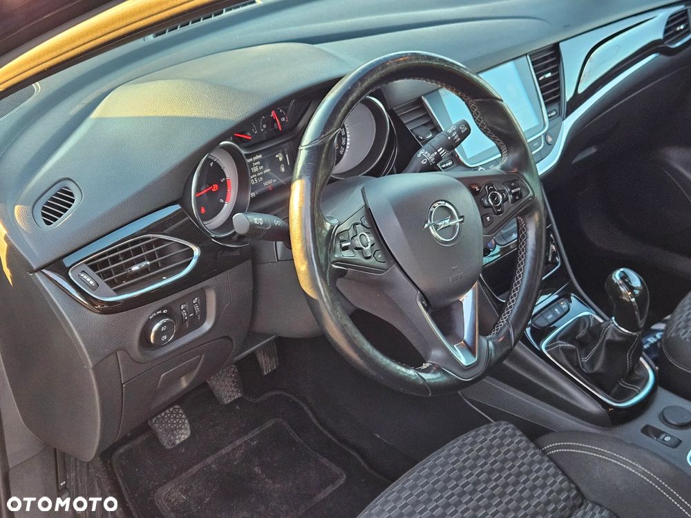 Opel Astra 1.6 D (CDTI) Dynamic - 10